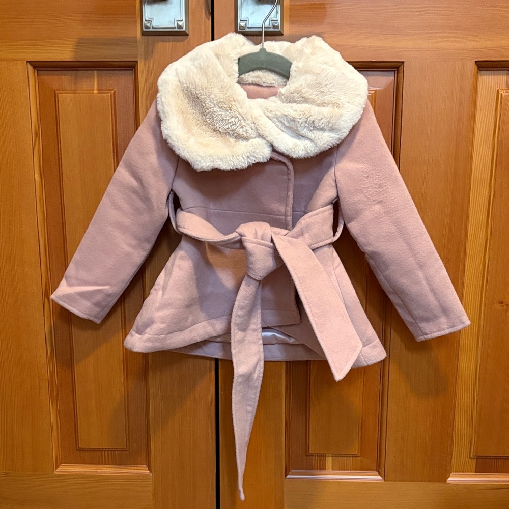 Mia Joy Joyfie Kids Pink Pea Coat with Faux Fur Collar and Tie Waist Size 2